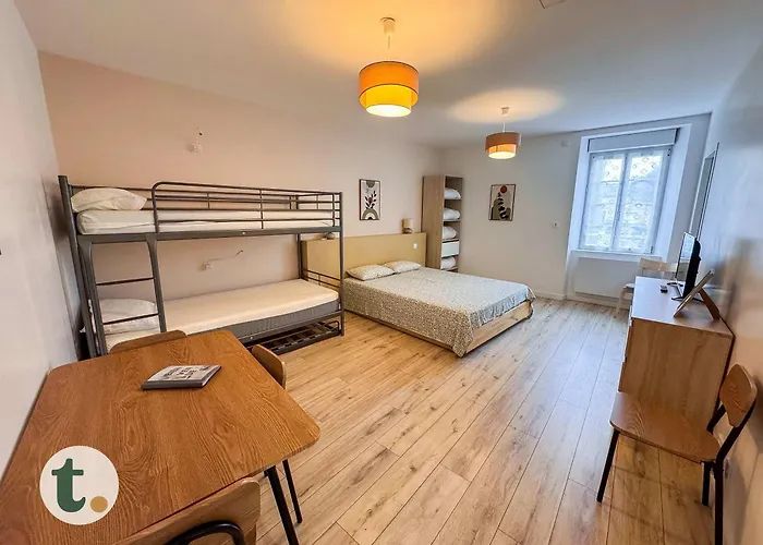 Дом отдыха Tranquiloue - 15 Personnes - 10min Puy Du Fou