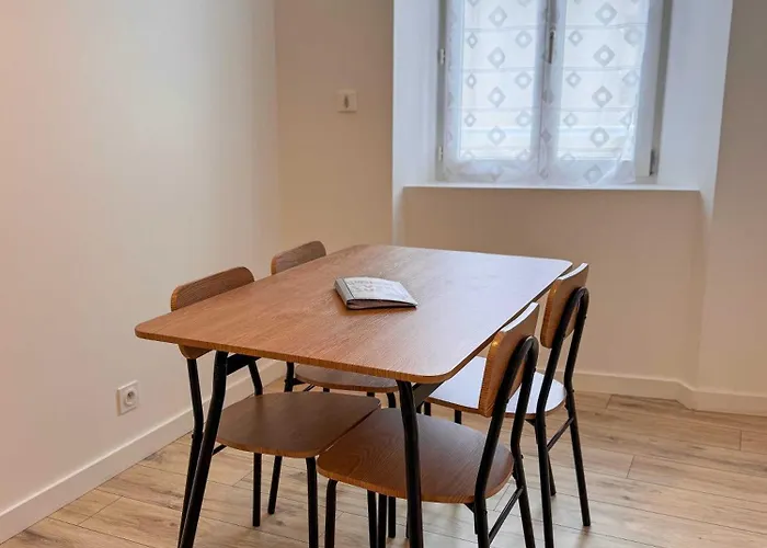 Дом отдыха Tranquiloue - 15 Personnes - 10min Puy Du Fou *